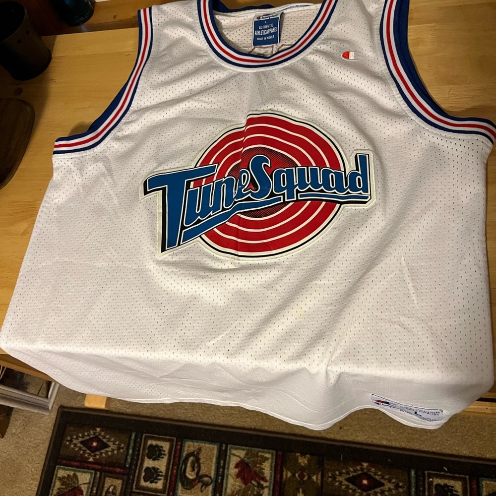Jordan Tune Squad basketball jersey - Picture 2 of 3